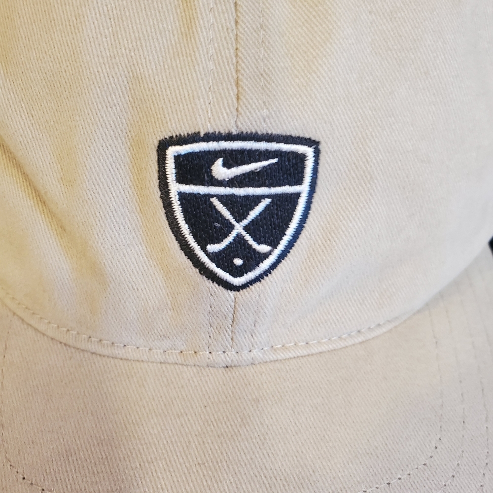 Vintage Disney Nike Golf Dri-FIT Tan & Navy Blue Hat - Picture 5 of 10
